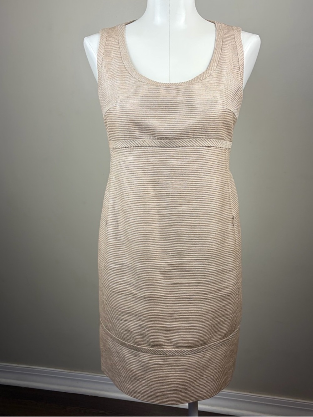 Akris Punto 6 Chic Silk 90s Retro style Beige Classic Preppy Party Dress